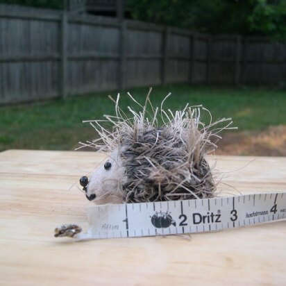 Small and Mini Hedgehogs - knitting pattern