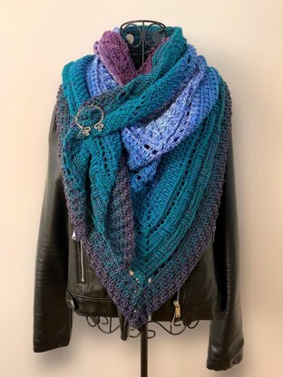 Triangular Scarf "Nyx"