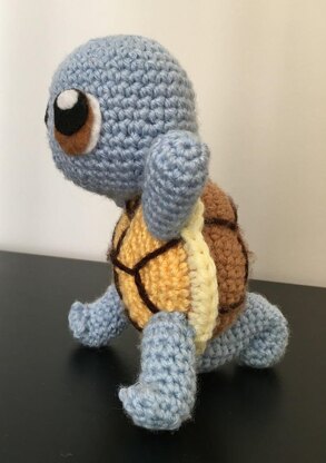 Crocheted squirtle