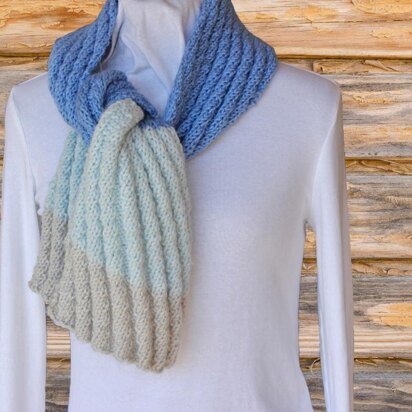 Diagonal Rib Knit Scarf