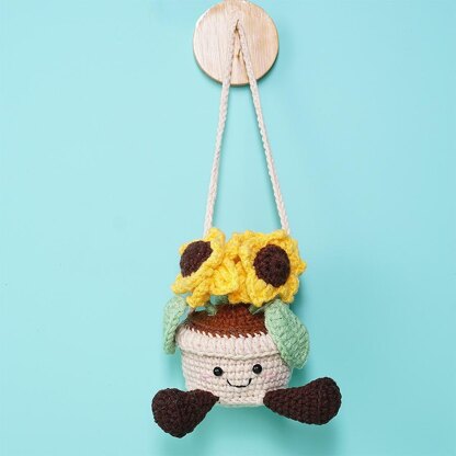 Smiling Black-Eyed Susan Basket Car Hanging