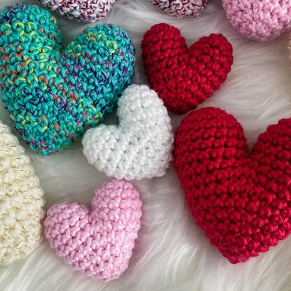 Amigurumi Heart Decor