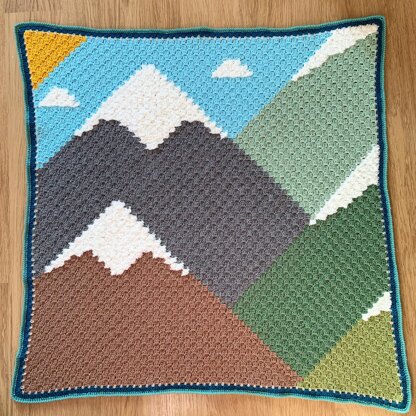 Snowy mountain c2c blanket