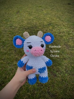 Diy crochet cow kit beginner with yarn, cow plush, chunky cow