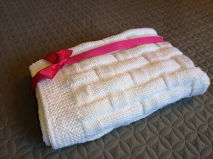 Easy Voluminous Baby Blanket.