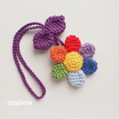 Rainbow Daisy charm crochet pattern, Crochet rear view mirror car hanger, Pride month daisy