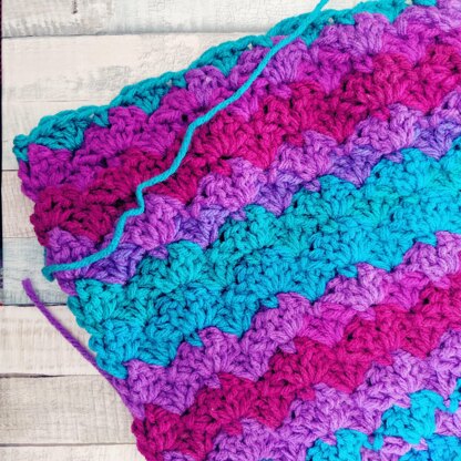 Mermaid Scallop Baby Blanket