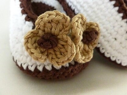 Crocheted Baby Girls Shoes Booties