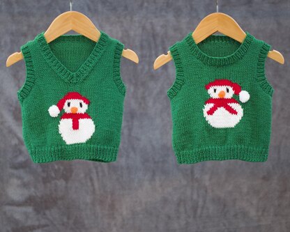 P166 Snowman Motif Tank Tops