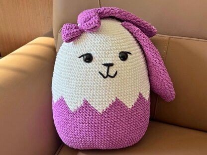 Easter Crochet: Bunny Egg Pillow Amigurumi