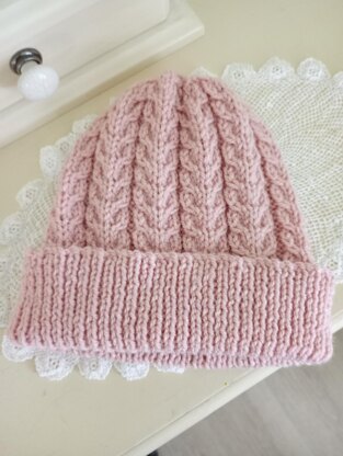 Easy Lace Cable Hat Womens Mens Unisex Straight Needles