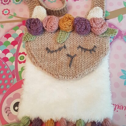 Nicola Valiji - knitting pattern