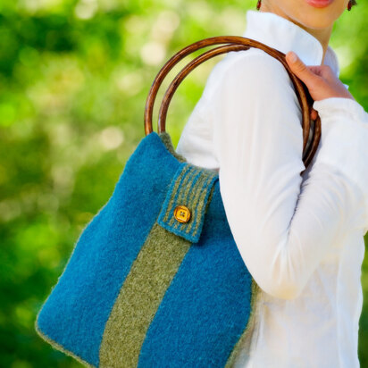 Shepherdess Felted Purse in Imperial Yarn Columbia - P125 