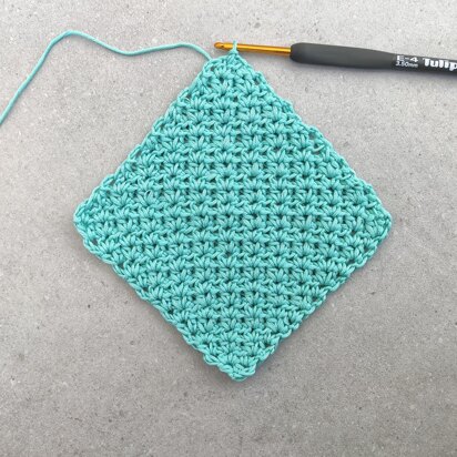 C2C V Stitch Square