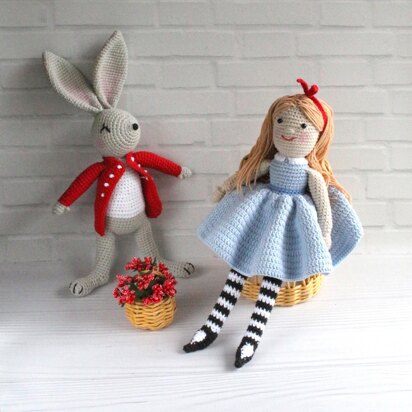 White Rabbit from Wonderland, Alice friend