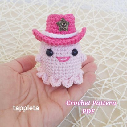 Cowgirl Ghost crochet pattern, Small pink ghost with cowgirl hat, Halloween ornaments No sew Crochet Cowgirl Halloween party decor