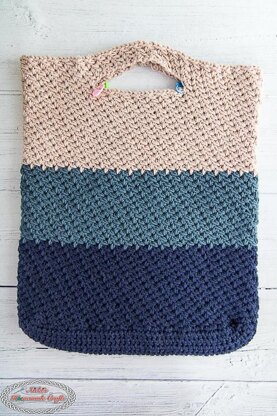 T-Shirt Yarn Bag pattern by Nicole Riley