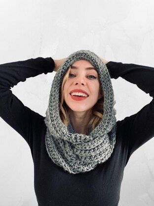 Hooded Alpa Scarf