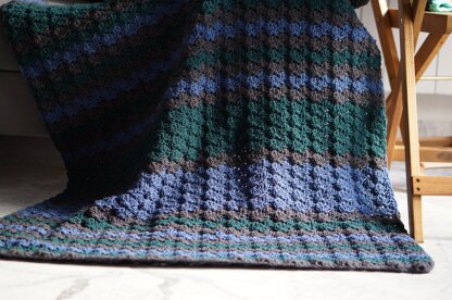 Shell stitch blanket crochet pattern