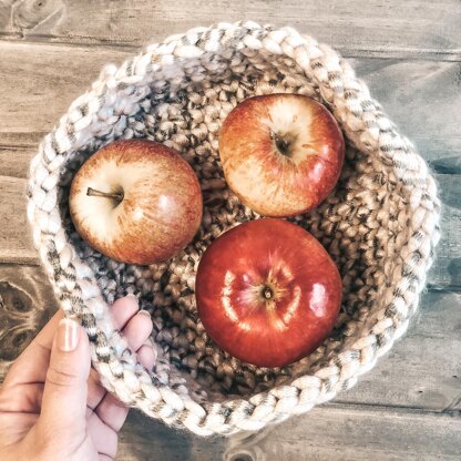 Harvest Table Basket