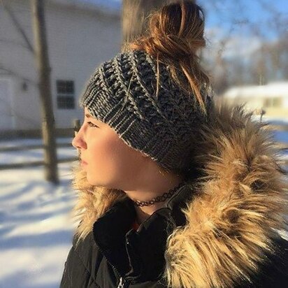 Loom Knit Pattern Messy Bun Hat