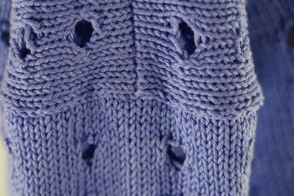 Noble Tee in Cascade Yarns Noble Cotton - DK623 - Free PDF