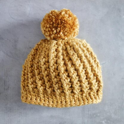 009-Chunky swirly hat