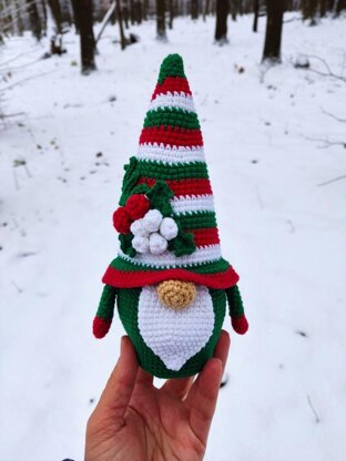 Christmas gnome, Crochet gnome amigurumi pattern, gnome santa, Crochet PDF pattern (English_US terms)