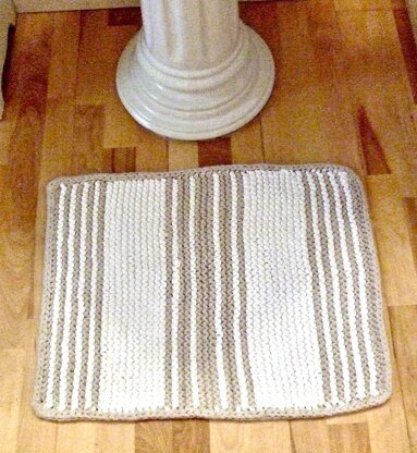 To-A-Tee Knit Bath Mat