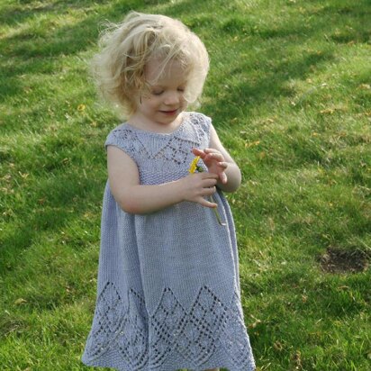 Lizzy Dress - knitting pattern