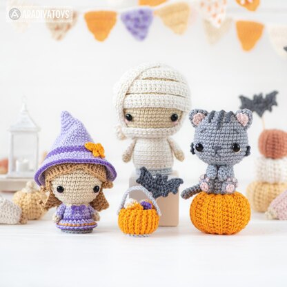 Halloween Minis set 3 from “AradiyaToys Minis” collection / crochet patterns (Amigurumi tutorial PDF file) witch scarecrow grim reaper crochet pattern amigurumi black cat mummy tutorial halloween crochet pattern by AradiyaToys (Olka Novytska)