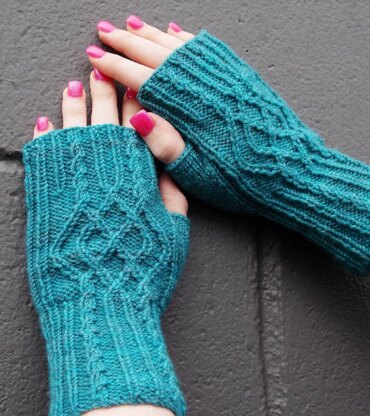 Diamond Mitts