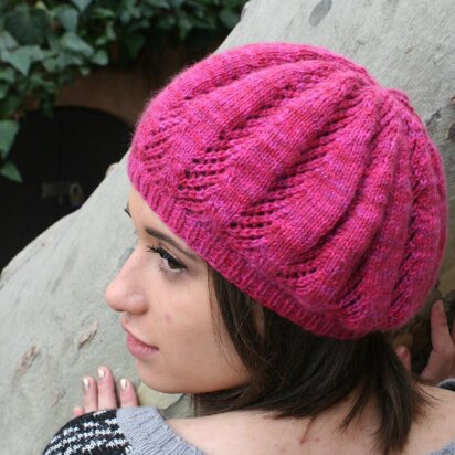 Raspberry Trellis Beret