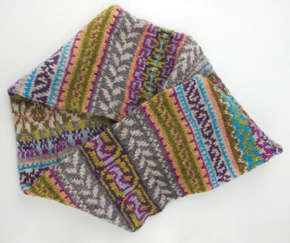 Meadow Knots cowl