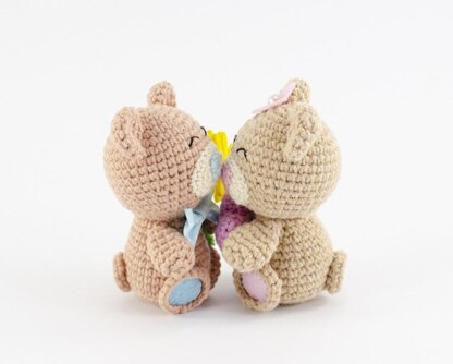 Crochet Valentine Teddy Bears