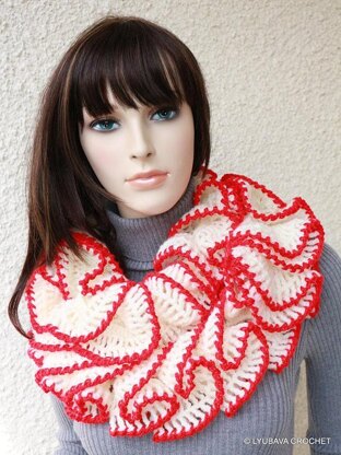 Crochet Ruffle Scarf Marvelous Christmas