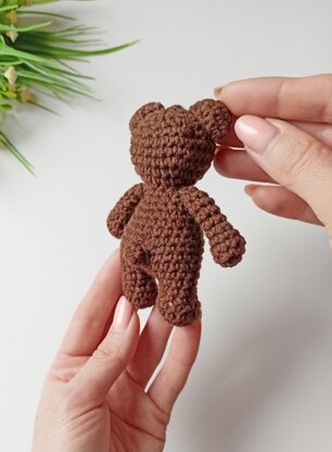 Crochet teddy bear, amigurumi bear keychain