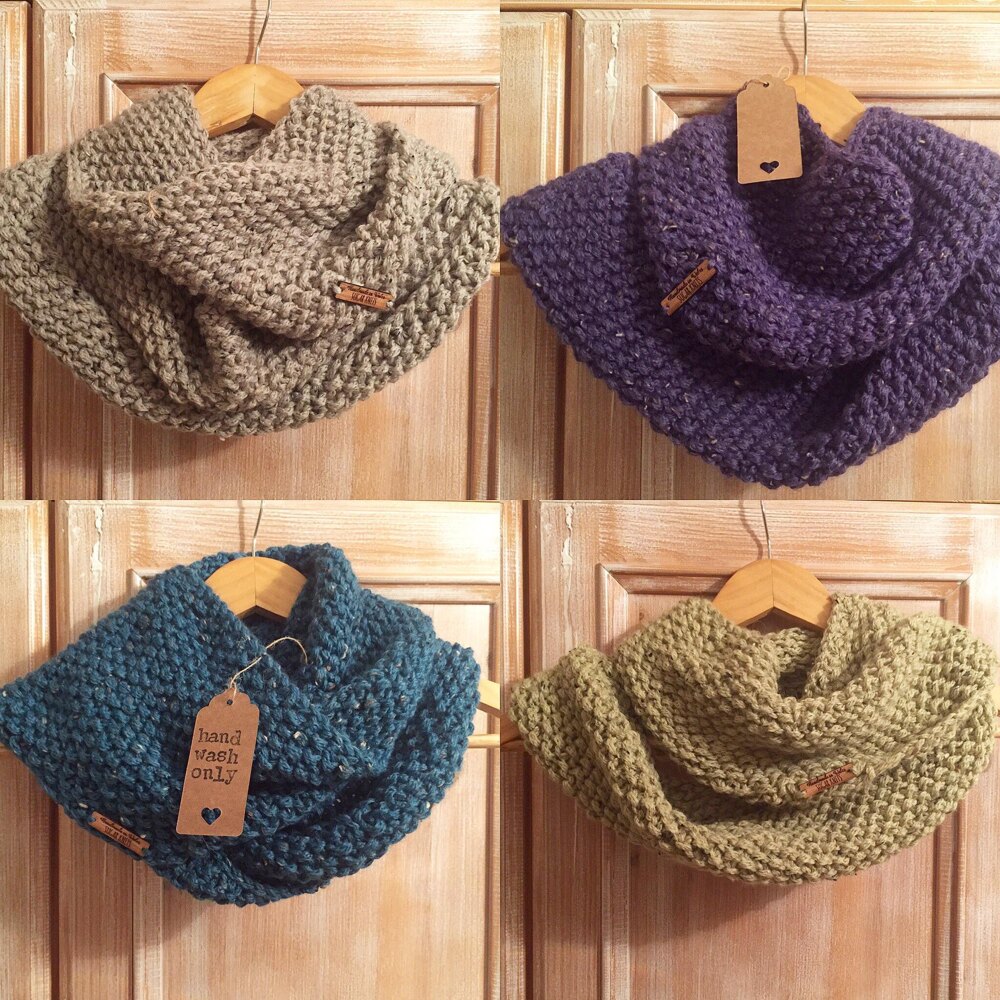 Cowl with a Twist, Knit - Crochet Stores Inc.