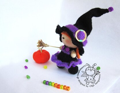 Young Witch doll and Pumpkin knitted flat