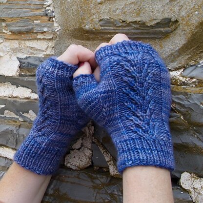 Seta Fingerless Mitts