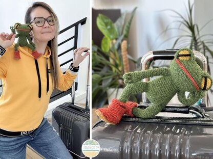 Jabka The Traveling Frog Amigurumi