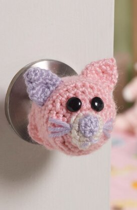 Kitty Doorknob Cozy in Red Heart Soft Solids - LW4180