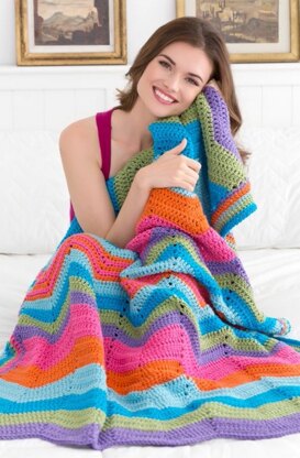 Bright Ripple Throw in Red Heart With Love Solids - LW3324