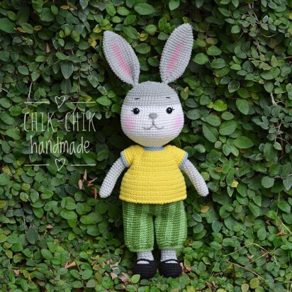 Titi Bunny Crochet Pattern