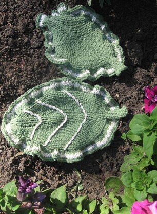 My Very Gated Garden Leaf Dishcloth