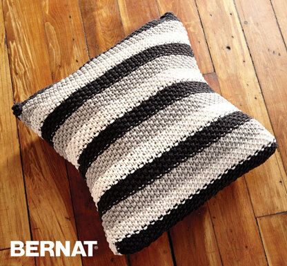 Stepping Stripes Pillow in Bernat Maker Home Dec - Downloadable PDF