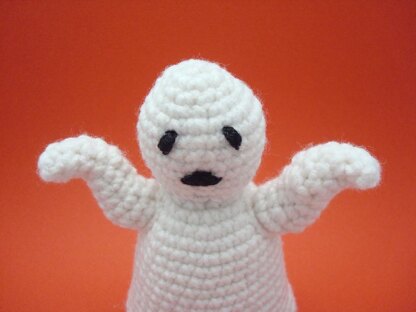 Halloween Ghost Free Amigurumi Pattern