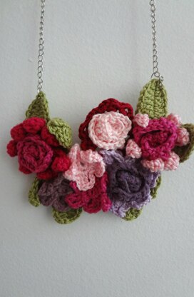 Summer Flower Necklace