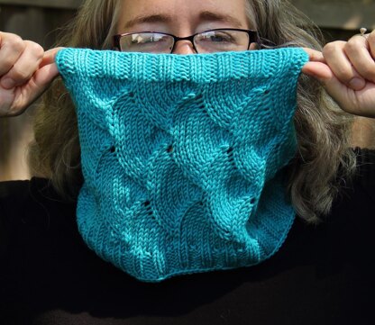 Eugenie Cowl