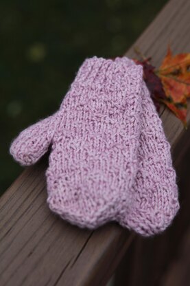 QUIET MOMENTS mitts